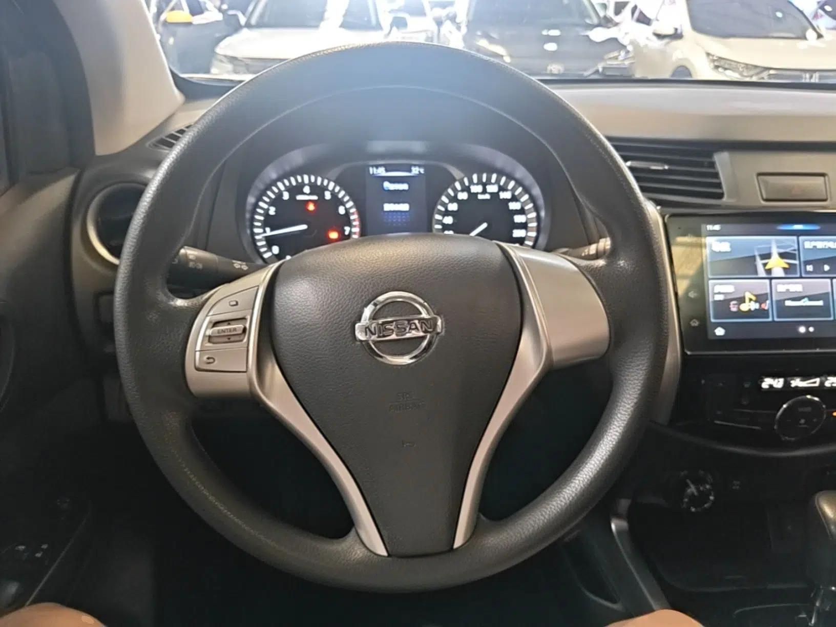 Nissan Terra 2020 2.5L XL Upper 4WD Automatic Four-Wheel Drive Luxury Edition — миниатюра 14