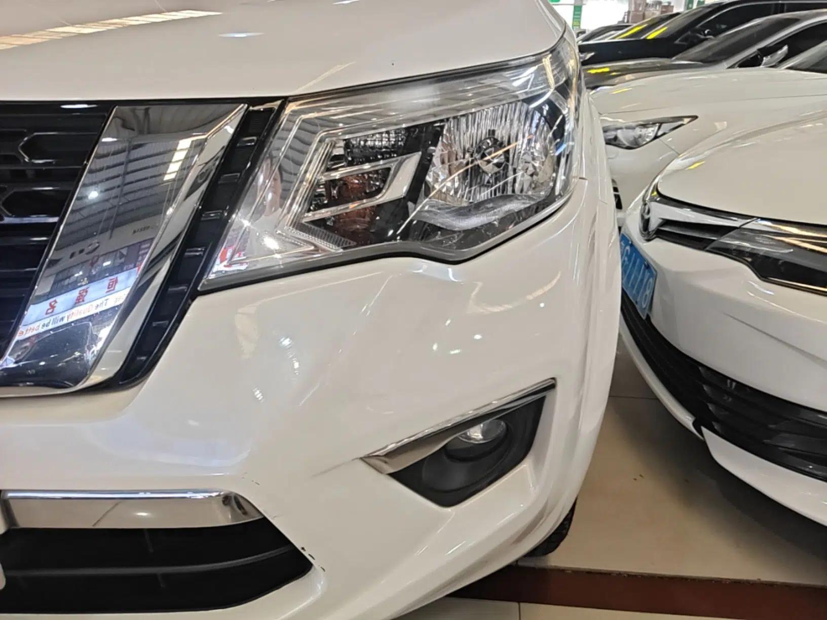 Nissan Terra 2020 2.5L XL Upper 4WD Automatic Four-Wheel Drive Luxury Edition — миниатюра 9