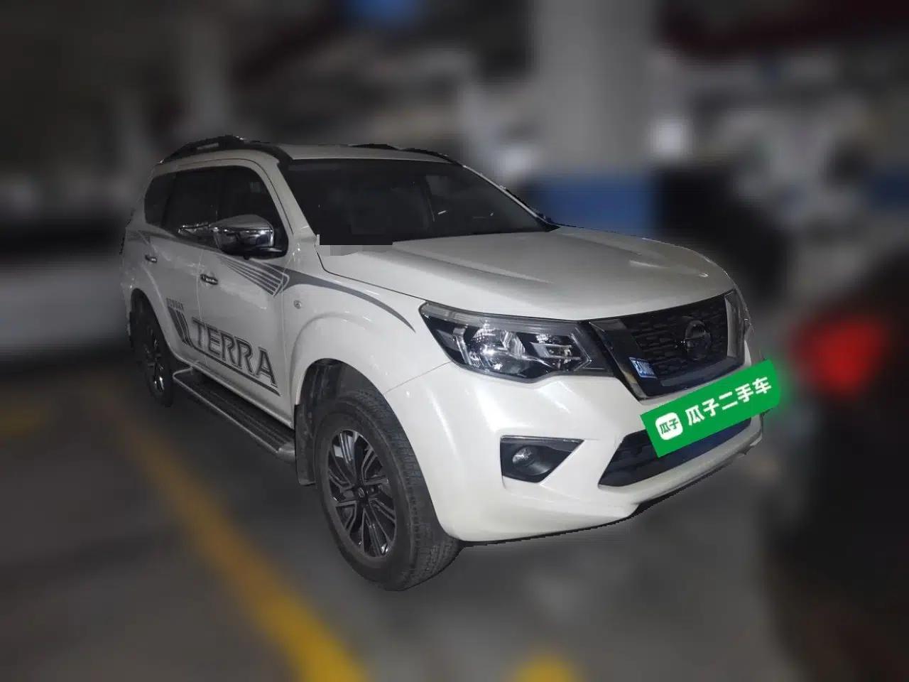 Nissan Terra 2020 2.5L XL Upper 4WD Automatic Four-Wheel Drive Luxury Edition — миниатюра 3