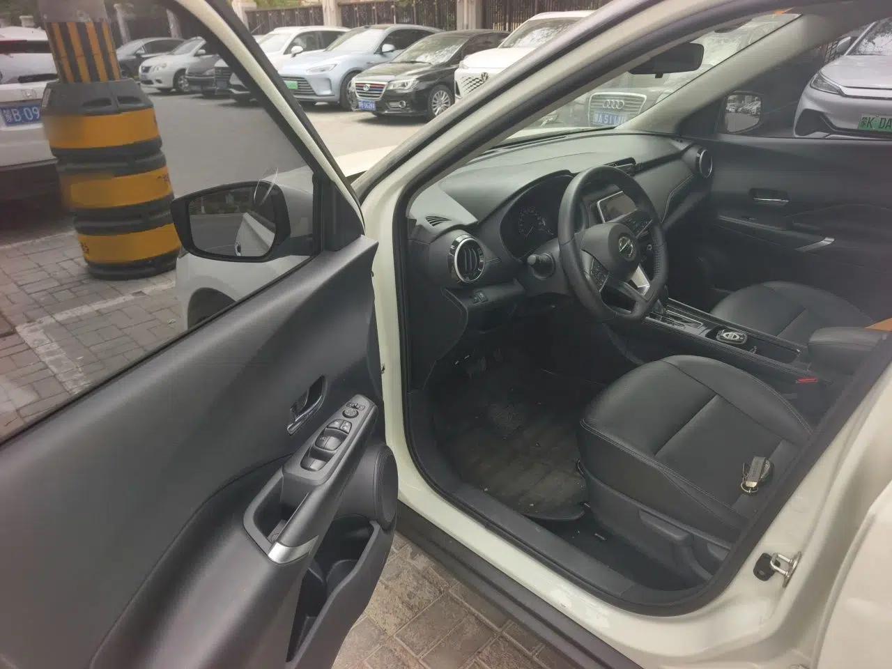 Nissan Kicks 2022 1.5L CVT XV Luxury Edition — миниатюра 13
