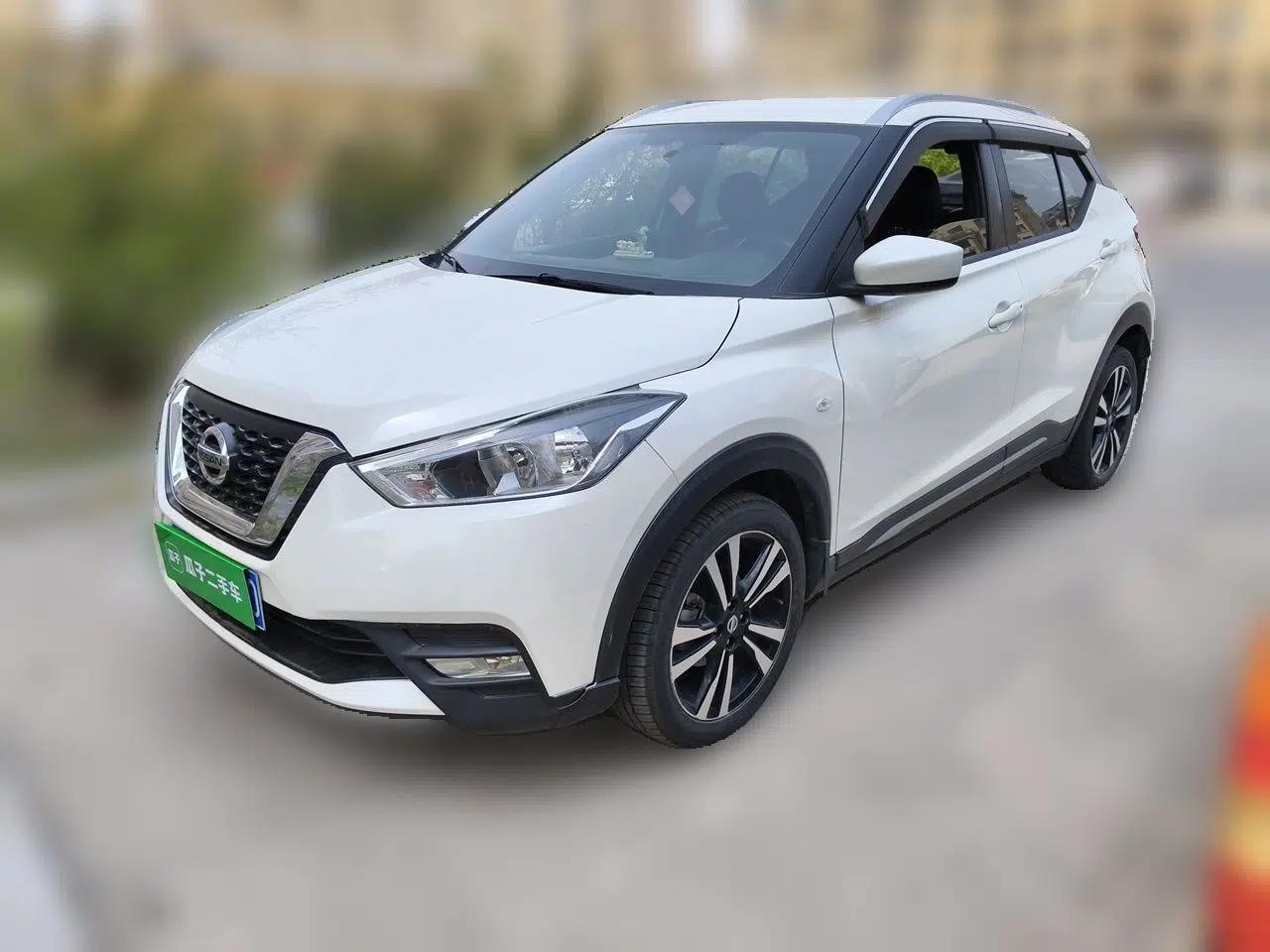 Nissan Kicks 2019 1.5L CVT Cool Enjoy Edition — миниатюра 1