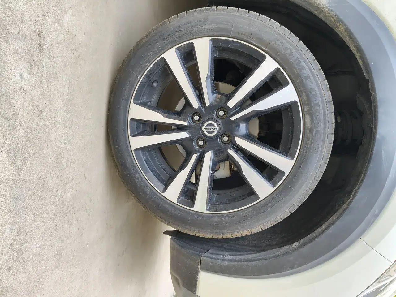 Nissan Kicks 2019 1.5L CVT Cool Enjoy Edition — миниатюра 8