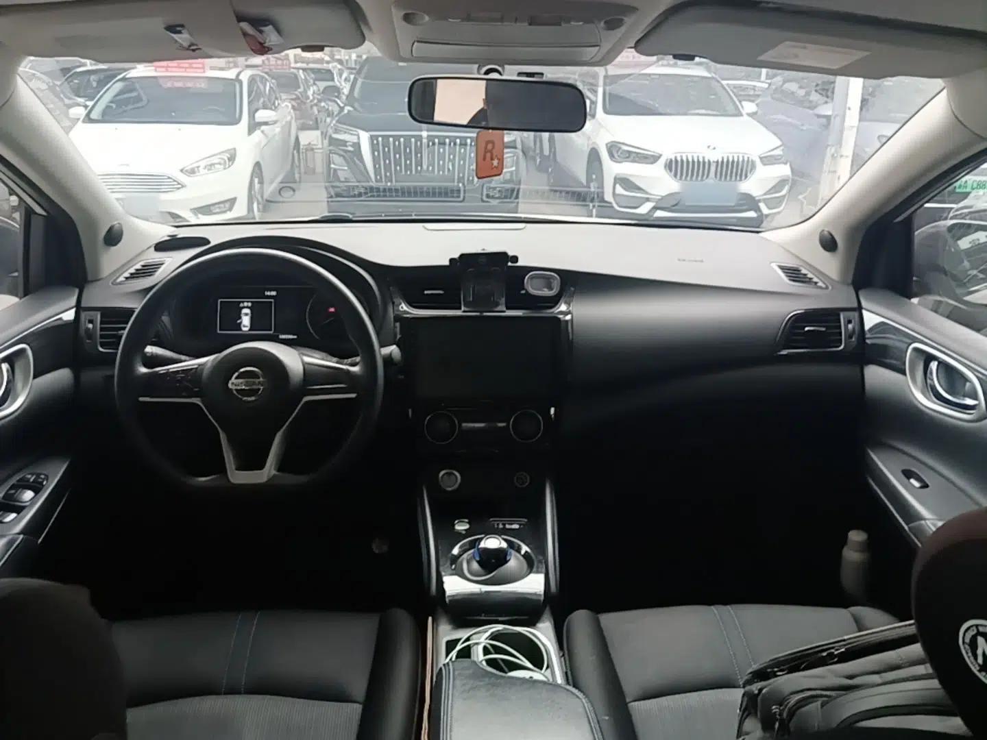 Nissan Sylphy EV 2020 Comfort Edition — миниатюра 13