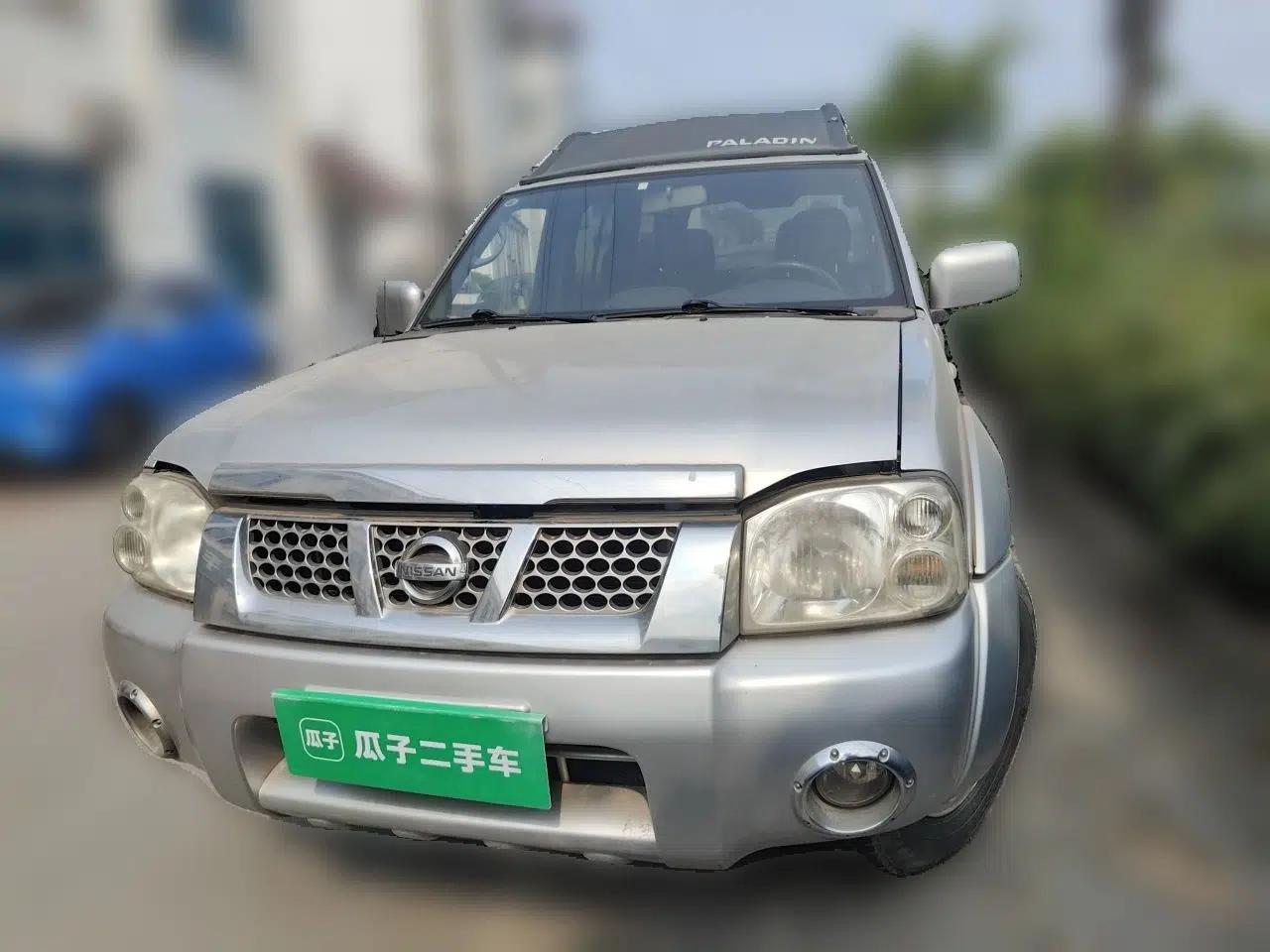 Nissan Paladin 2013 2.4L Two-Wheel Drive Standard Version China IV Standard — миниатюра 2