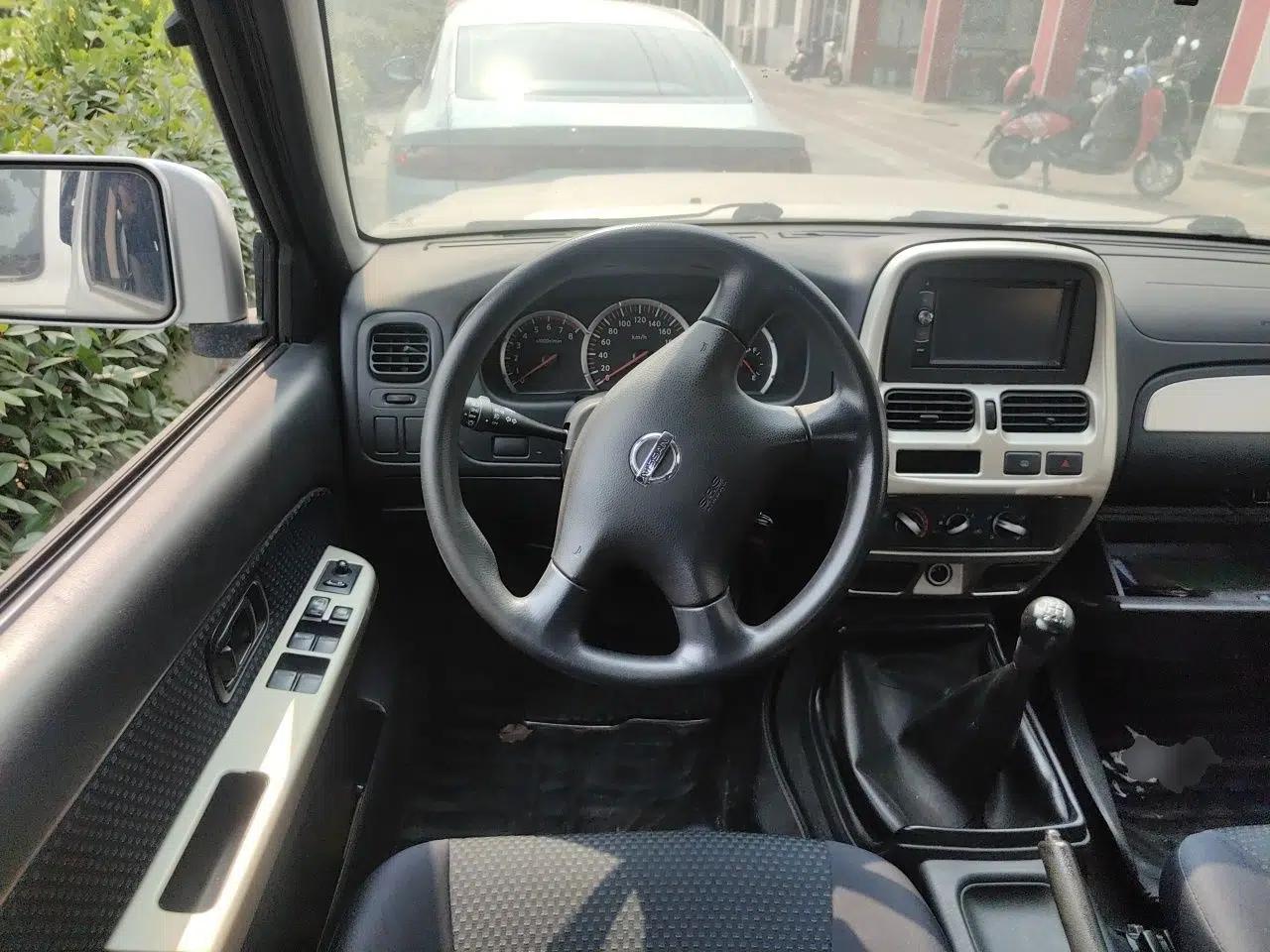 Nissan Paladin 2013 2.4L Two-Wheel Drive Standard Version China IV Standard — миниатюра 11