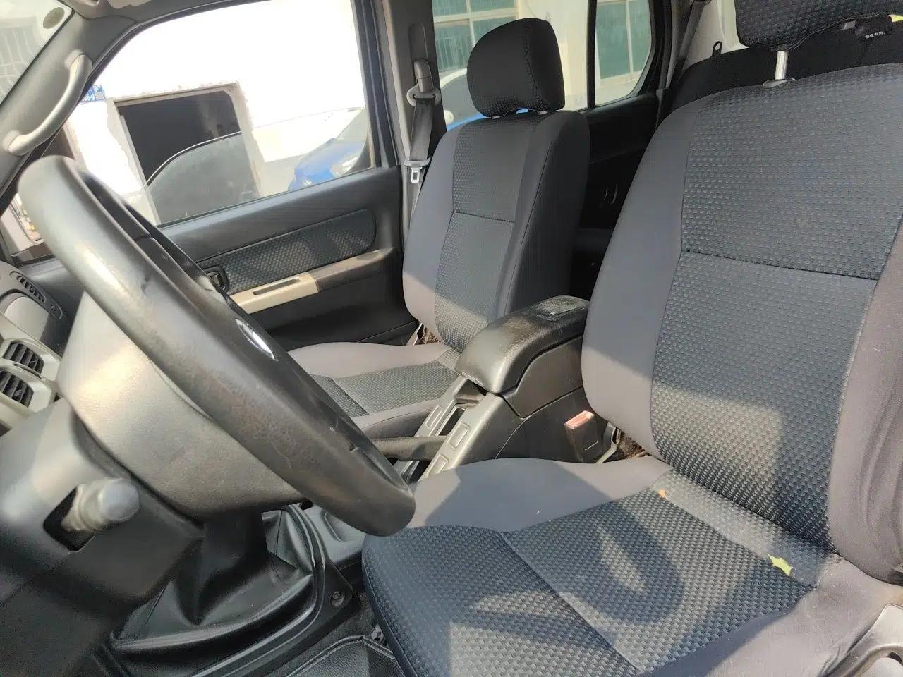 Nissan Paladin 2013 2.4L Two-Wheel Drive Standard Version China IV Standard — миниатюра 16