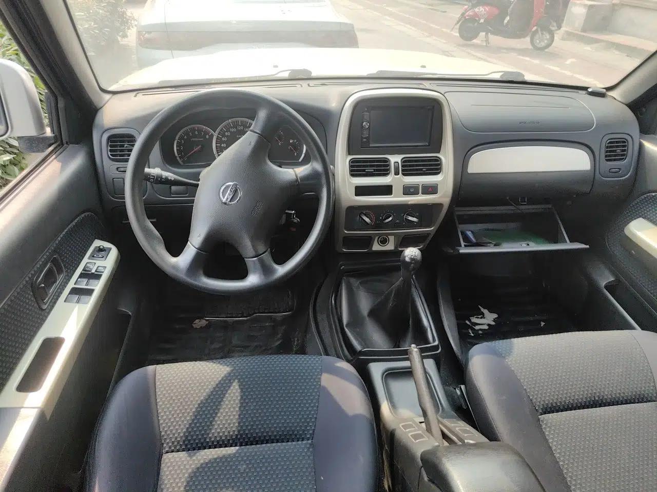 Nissan Paladin 2013 2.4L Two-Wheel Drive Standard Version China IV Standard — миниатюра 10