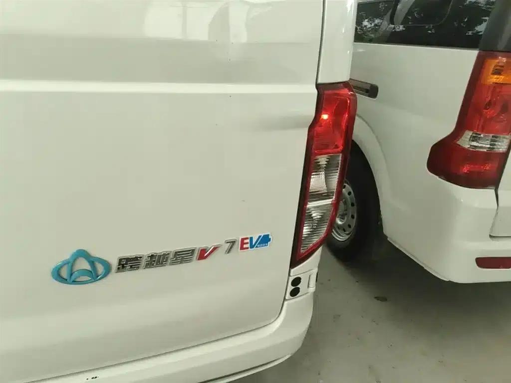 CrossStar V7 EV 2025 Model, 255km/h Luxury, 6 Seats, 38.64kWh — миниатюра 8