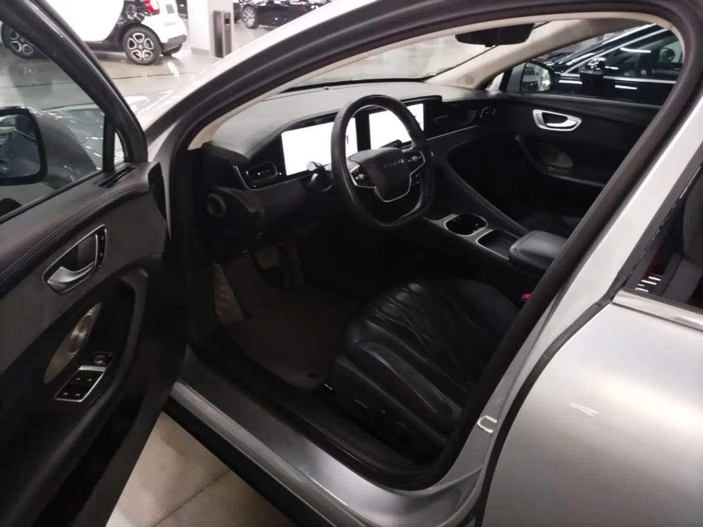 Roewe D7 2023 DMH 125km Flagship Edition — миниатюра 19