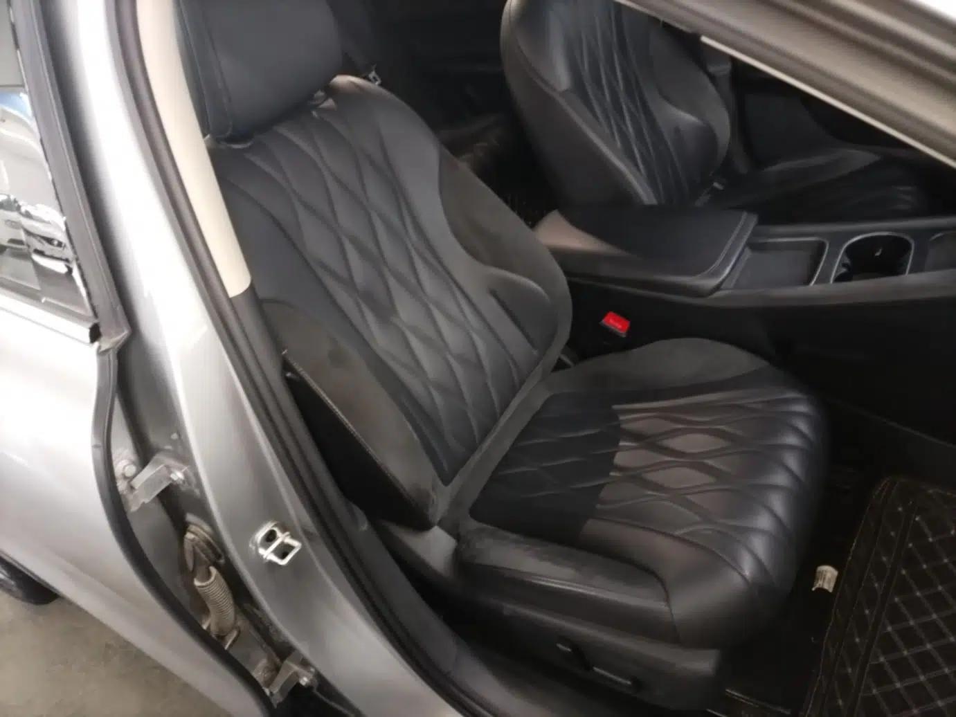 Roewe D7 2023 DMH 125km Flagship Edition — миниатюра 23