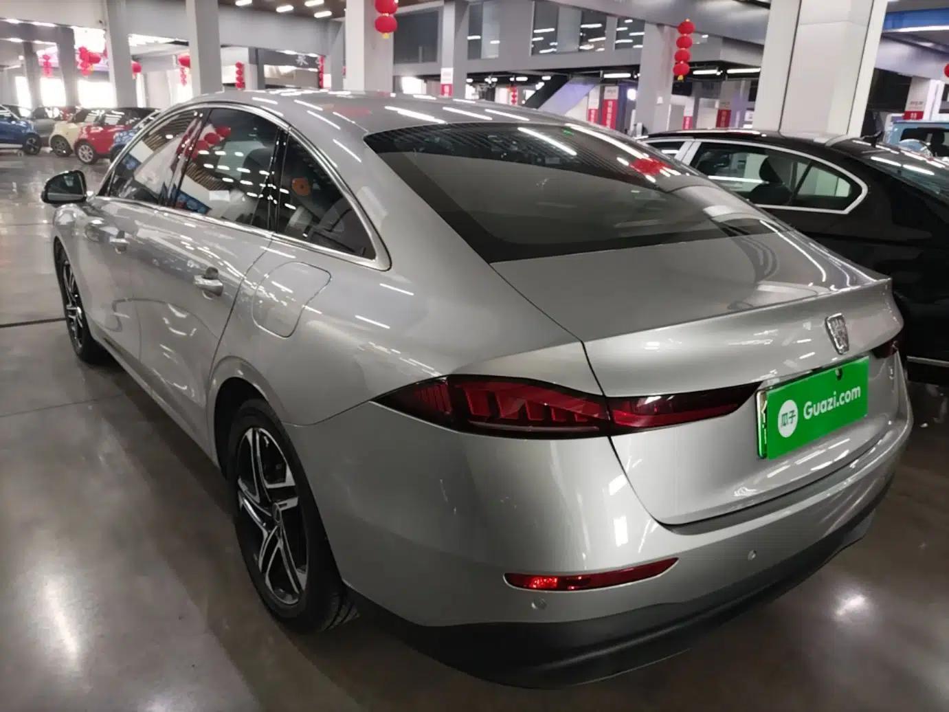 Roewe D7 2023 DMH 125km Flagship Edition — миниатюра 4