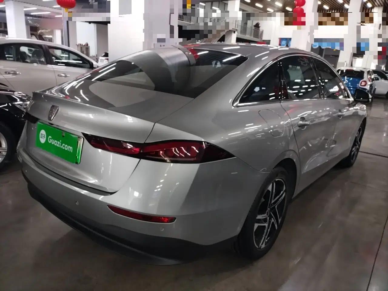 Roewe D7 2023 DMH 125km Flagship Edition — миниатюра 6
