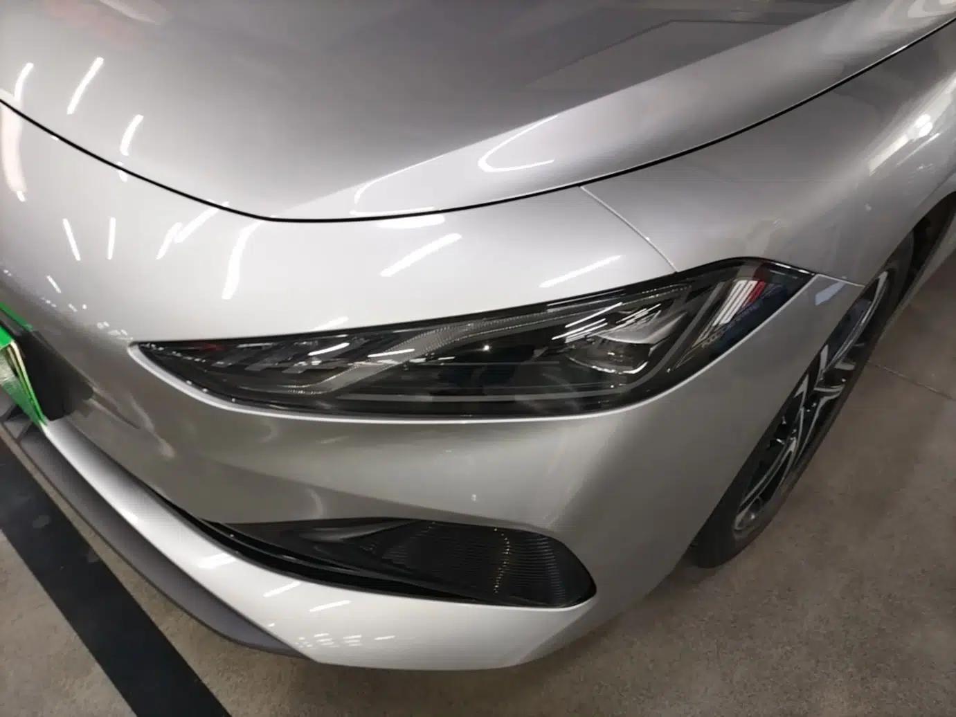 Roewe D7 2023 DMH 125km Flagship Edition — миниатюра 9