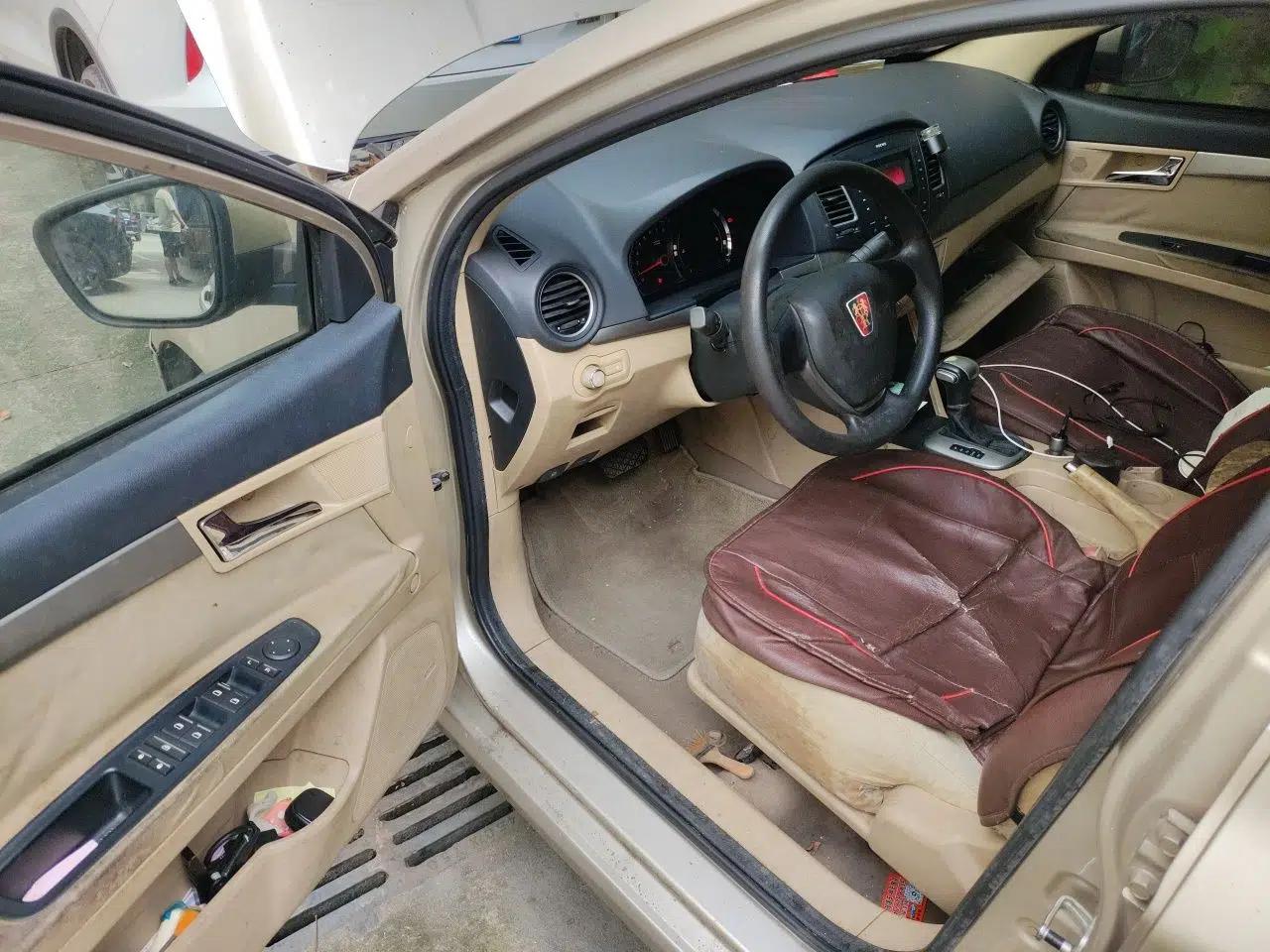 Roewe 350 2014 1.5L Automatic Xunda Edition — миниатюра 17
