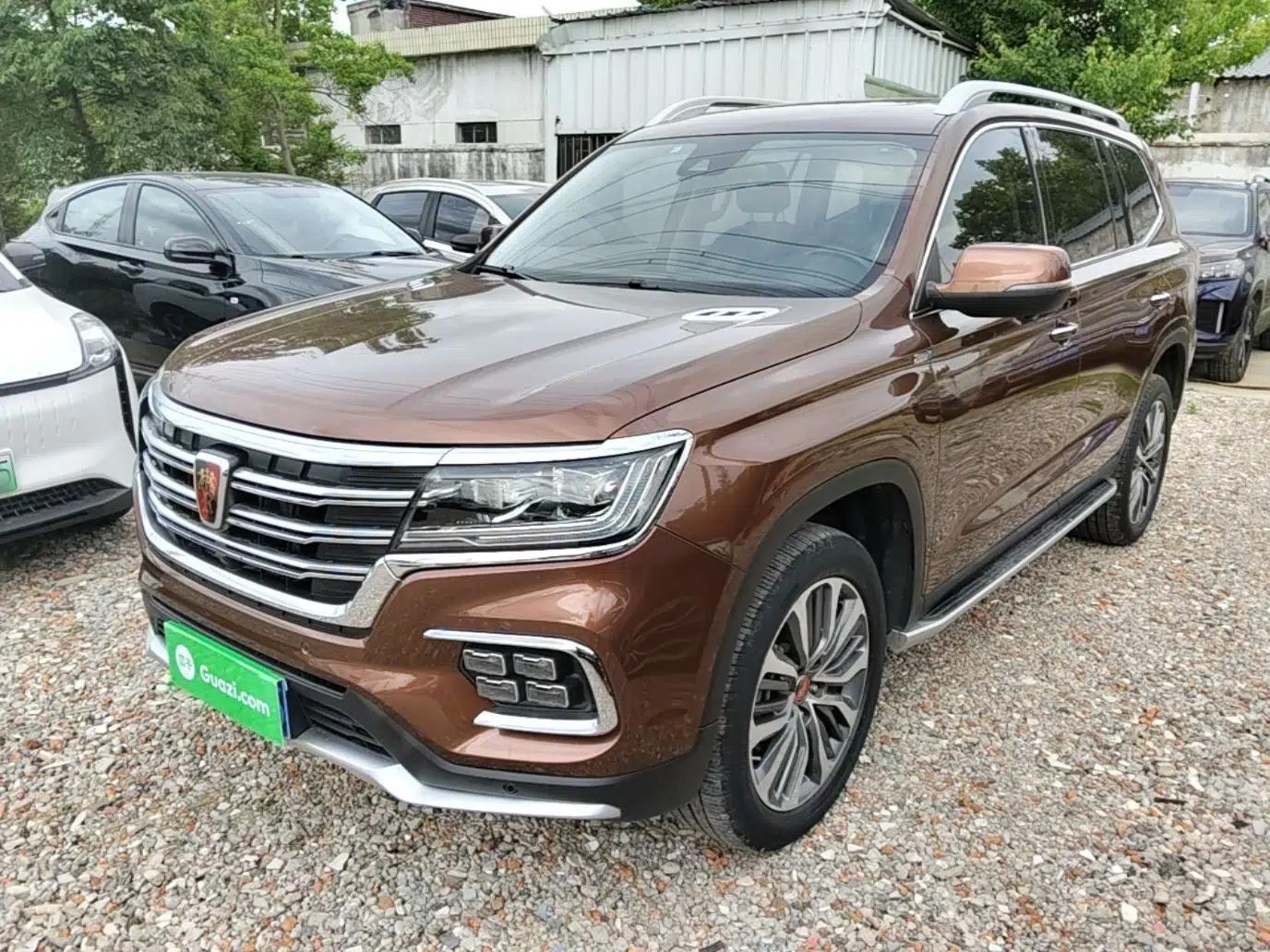 Roewe RX8 2018 30T Smart Connectivity All-Wheel Drive Supreme Edition — миниатюра 1