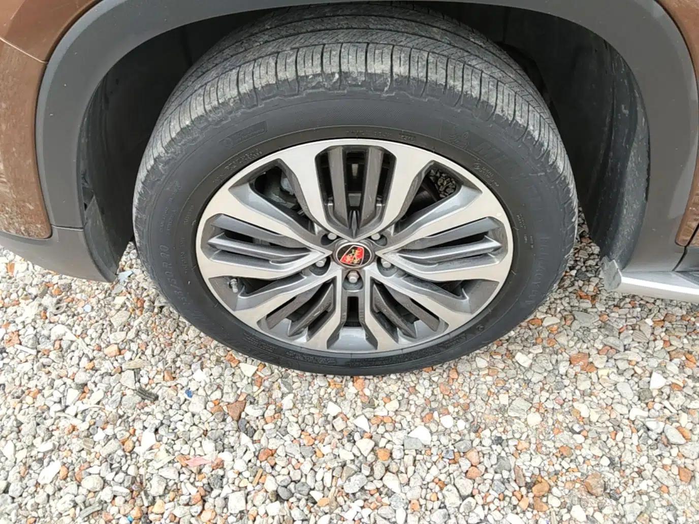 Roewe RX8 2018 30T Smart Connectivity All-Wheel Drive Supreme Edition — миниатюра 8