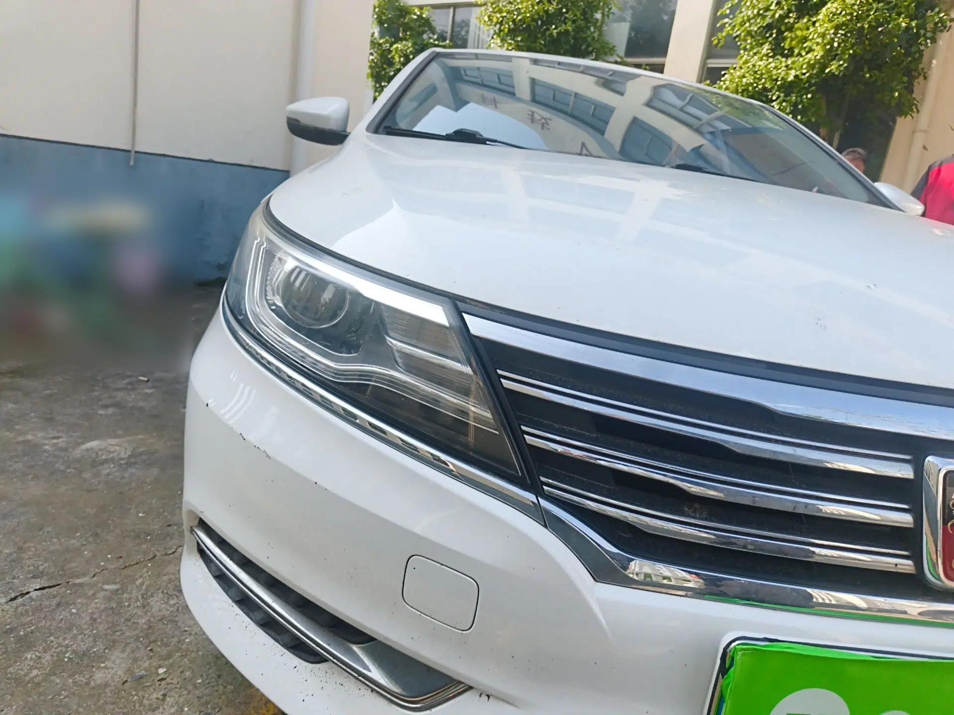 Roewe i6 2018 20T Automatic Flagship Edition — миниатюра 4
