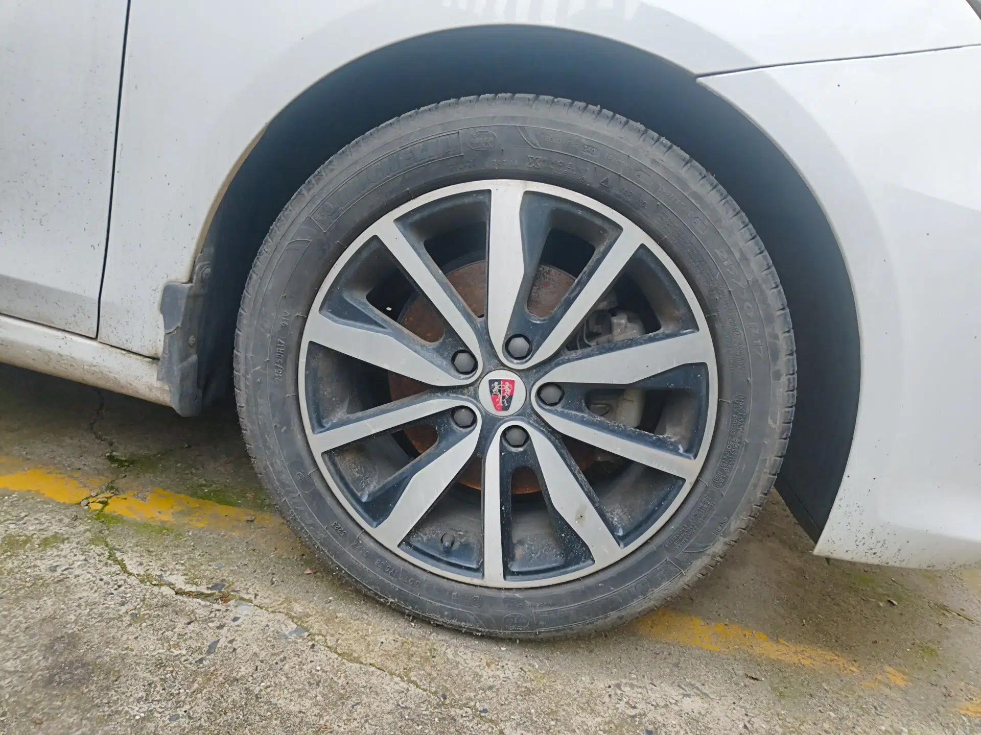 Roewe i6 2018 20T Automatic Flagship Edition — миниатюра 5