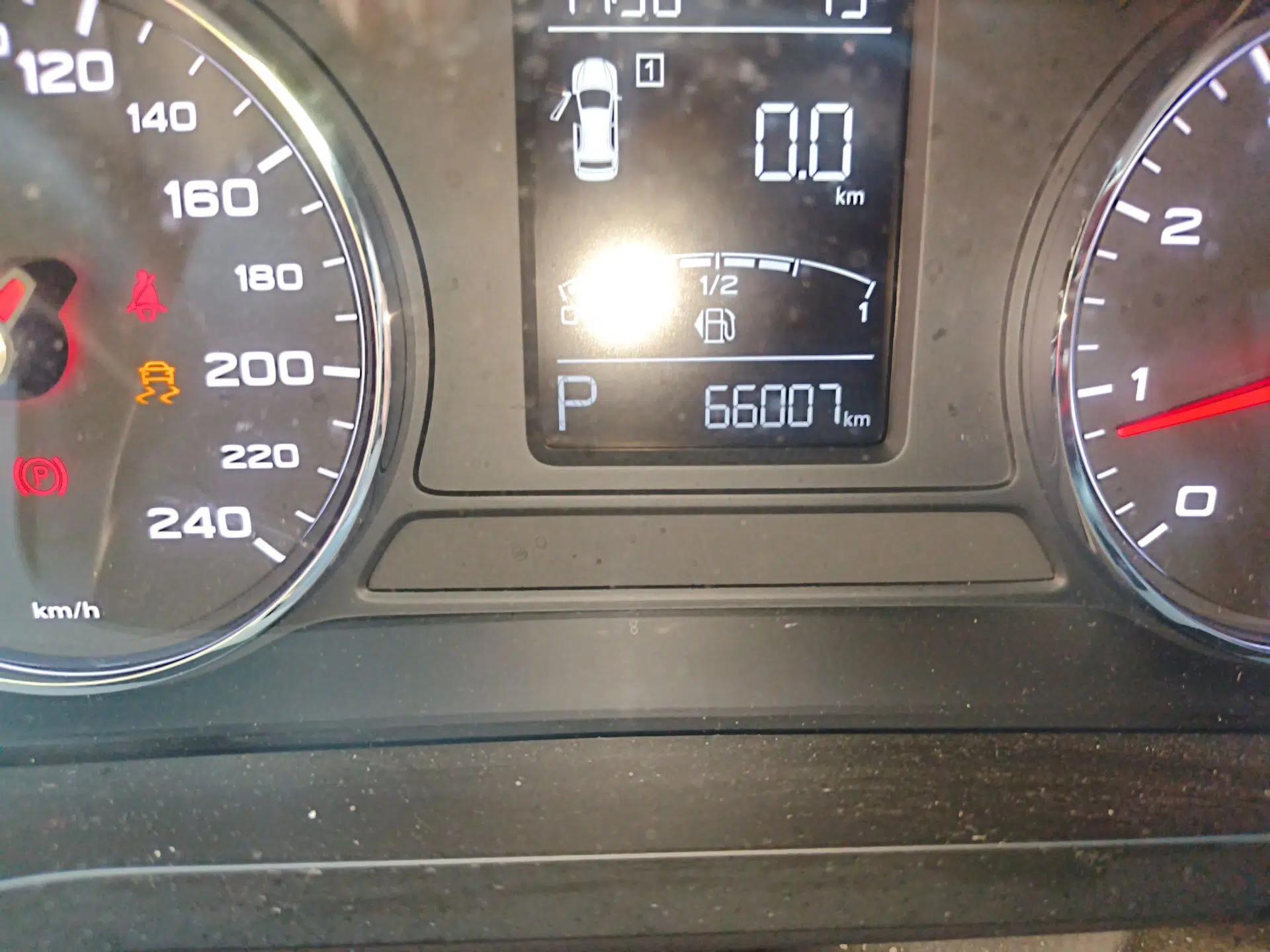 Roewe i6 2018 20T Automatic Flagship Edition — миниатюра 9