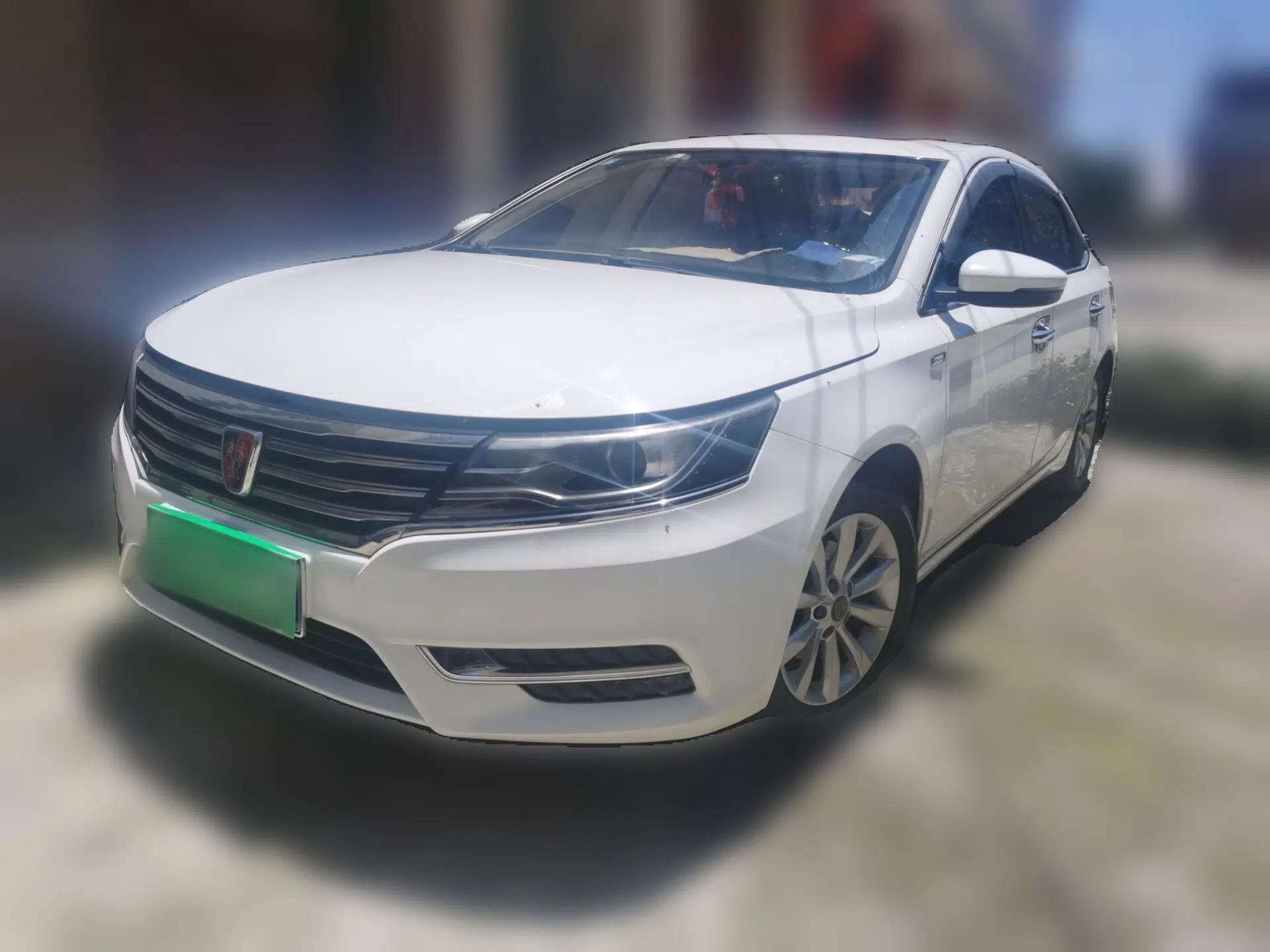 Roewe i6 2017 16T Automatic Connected Smart Edition — миниатюра 1