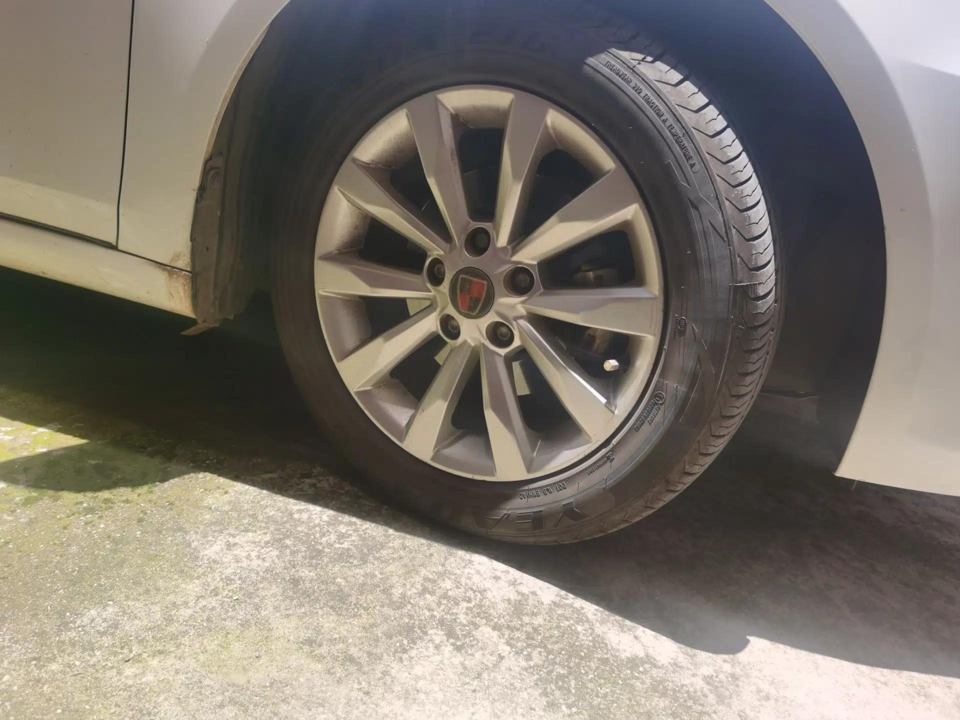 Roewe i6 2017 16T Automatic Connected Smart Edition — миниатюра 8