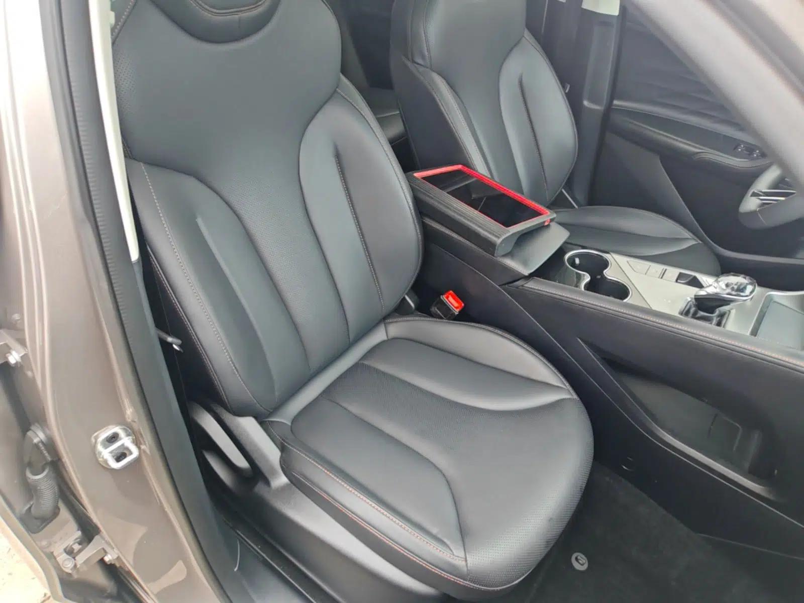 Roewe RX5 New Energy 2023 eRX5 Ultra-Hybrid Comfort Edition — миниатюра 23