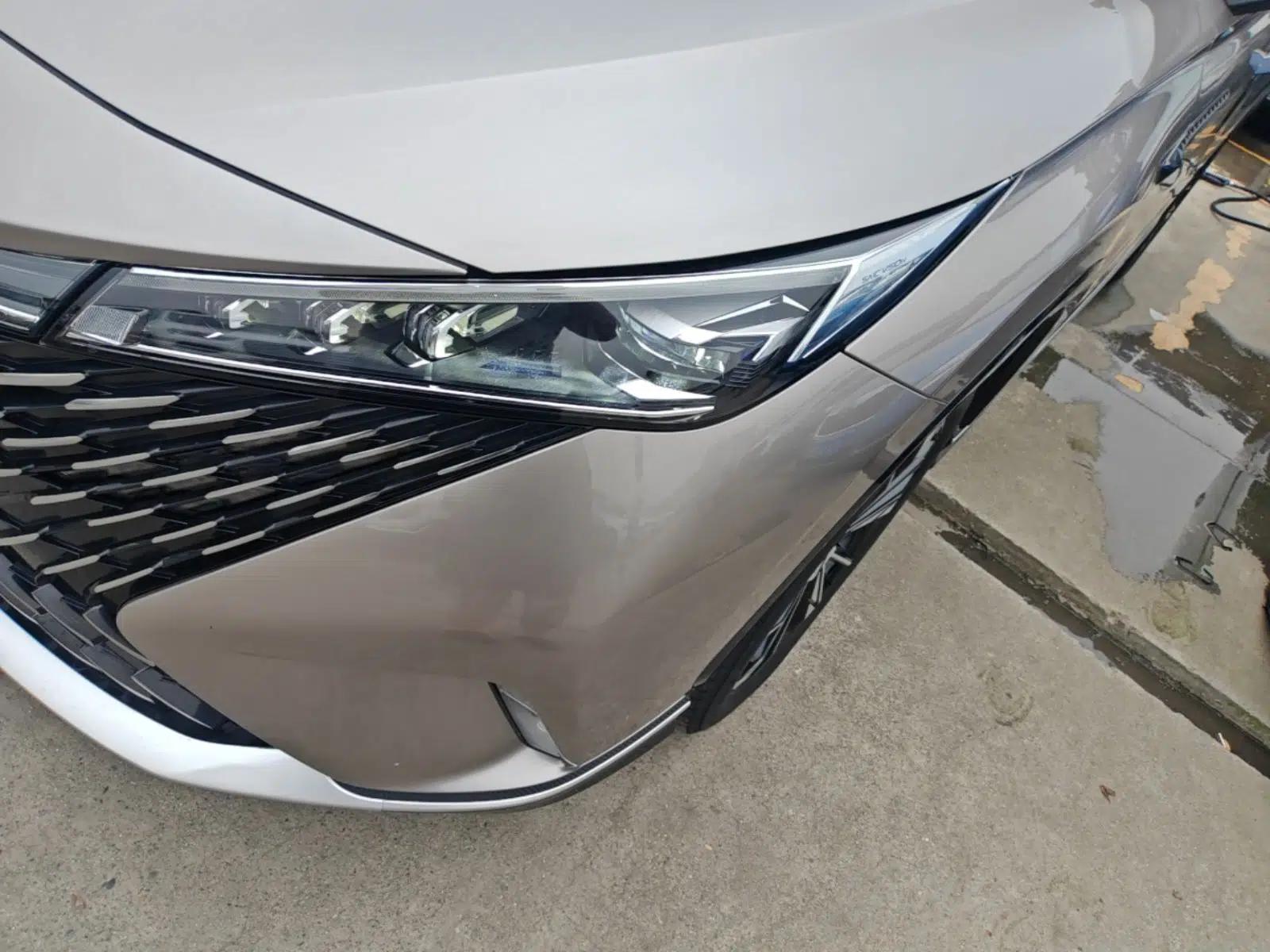 Roewe RX5 New Energy 2023 eRX5 Ultra-Hybrid Comfort Edition — миниатюра 9