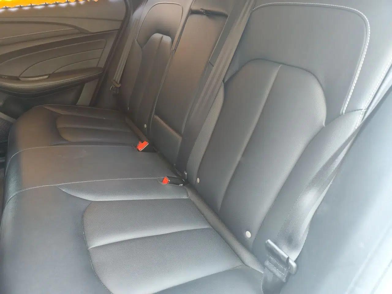 Roewe Ei5 2020 Smart Connect Flagship Edition — миниатюра 18