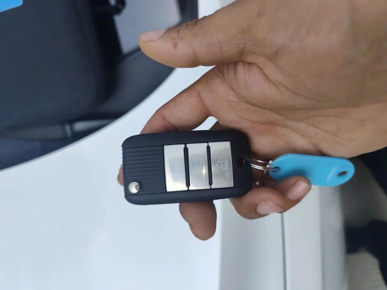 Roewe Ei5 2020 Smart Connect Flagship Edition — миниатюра 9