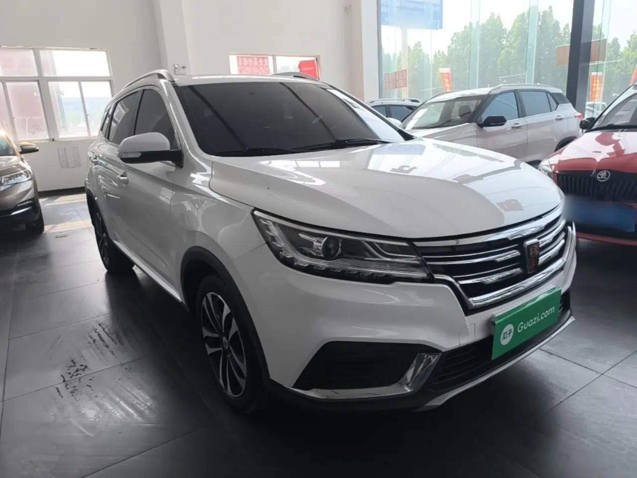 Roewe RX3 2020 1.6L CVT 4G Connected Ultra-Fun Elite Edition — миниатюра 6
