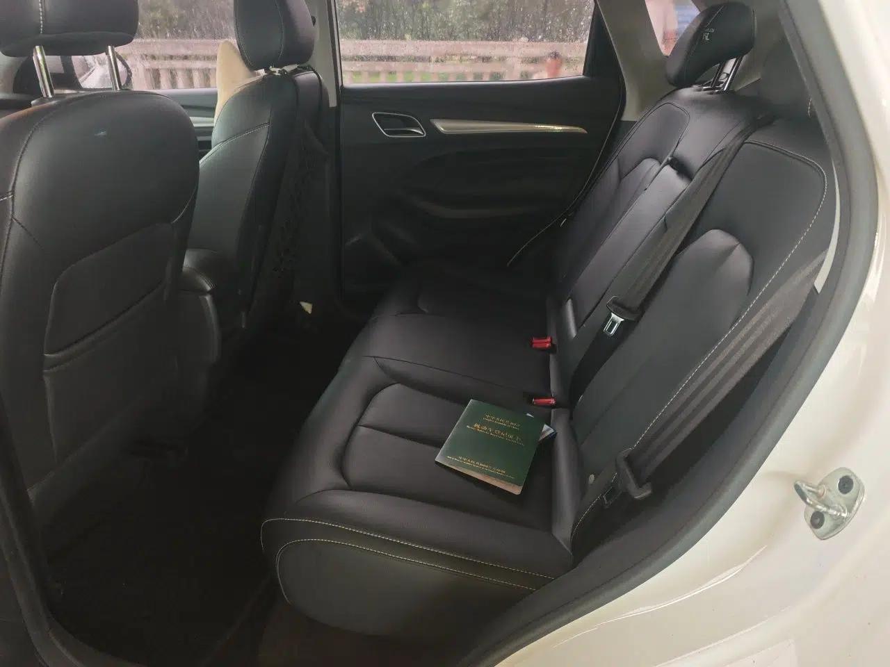 Roewe RX3 2018 1.6L CVT Flagship Edition — миниатюра 14