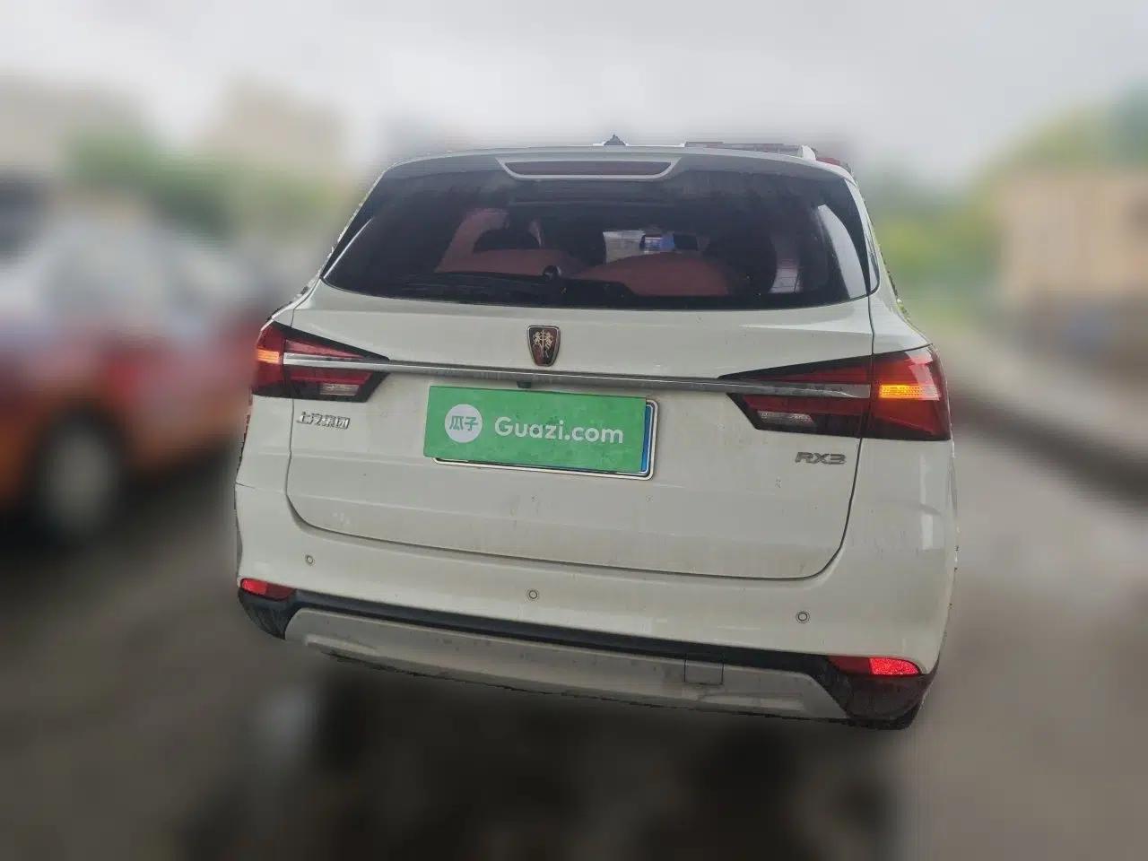Roewe RX3 2018 1.6L CVT Flagship Edition — миниатюра 3