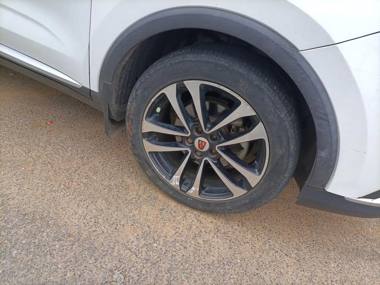 Roewe RX3 2018 1.6L CVT Flagship Edition — миниатюра 8