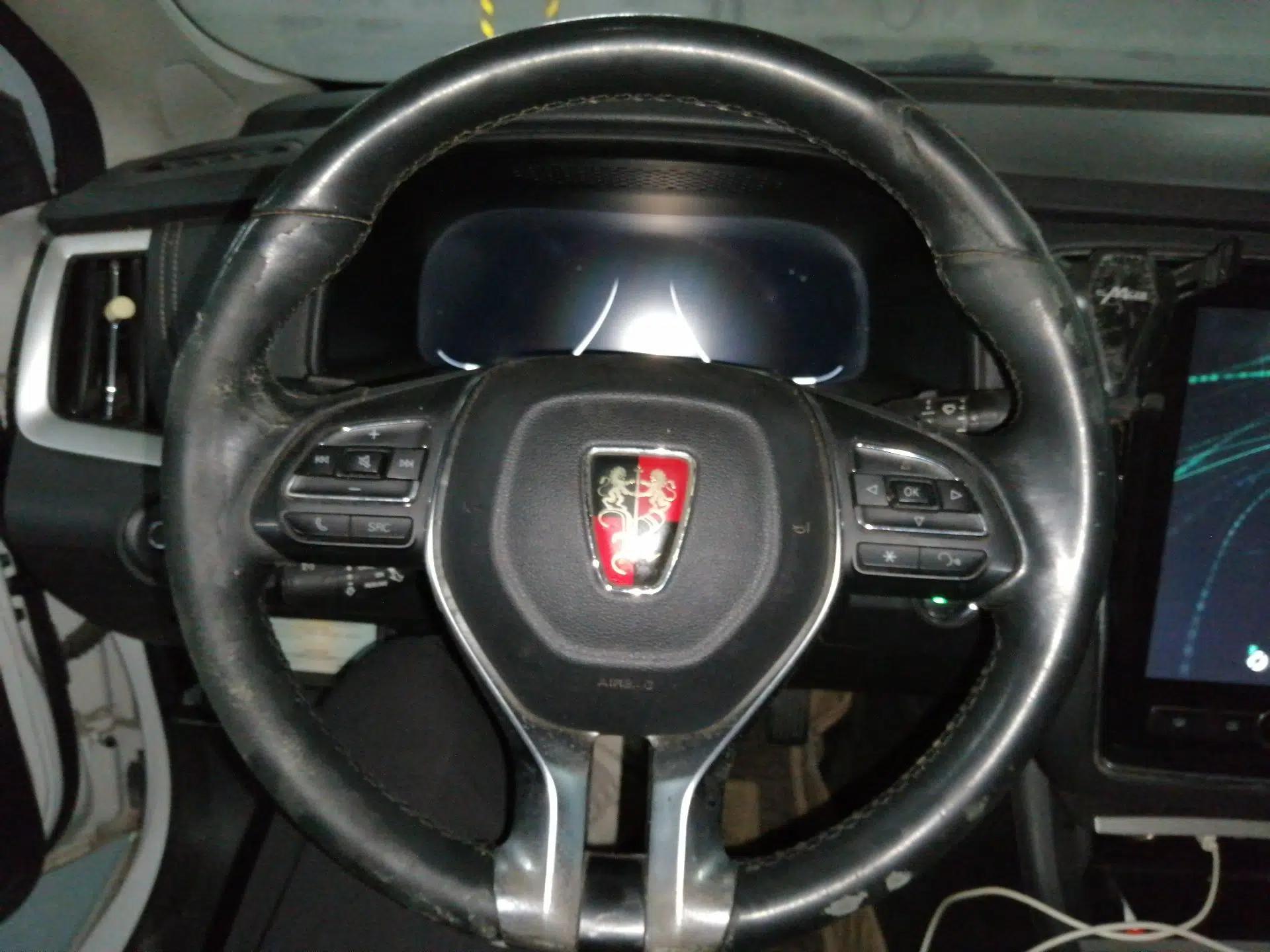 Roewe i6 New Energy 2019 PLUS 50T Internet Glory Flagship Edition — миниатюра 11