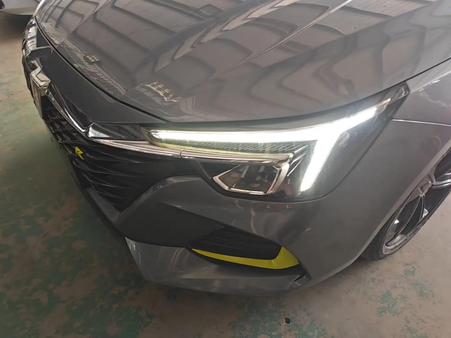Roewe i6 MAX New Energy 2021 1.5T PHEV Online Ride-Hailing Luxury Edition — миниатюра 5