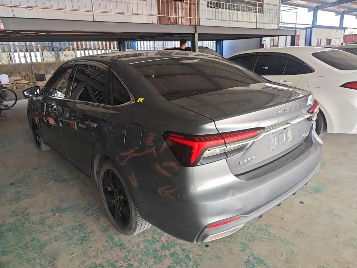 Roewe i6 MAX New Energy 2021 1.5T PHEV Online Ride-Hailing Luxury Edition — миниатюра 7