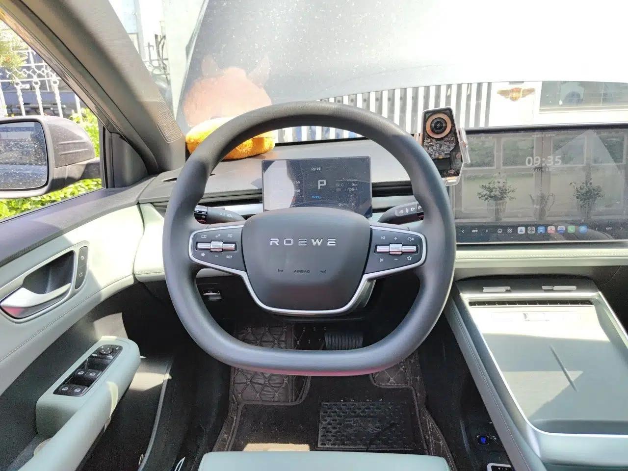 Roewe D6 2025 520km Luxury Edition — миниатюра 11