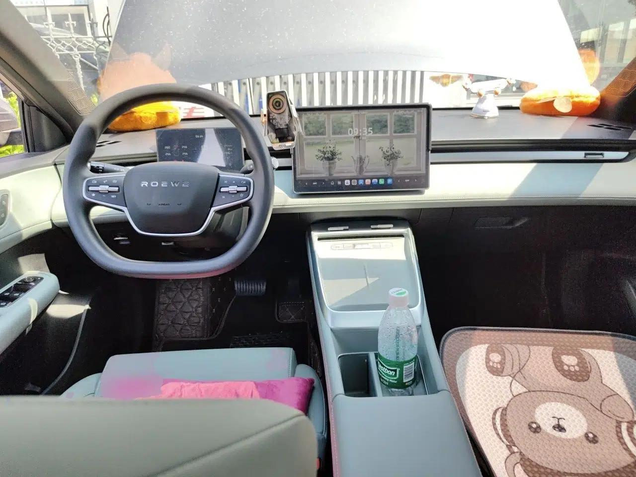 Roewe D6 2025 520km Luxury Edition — миниатюра 10