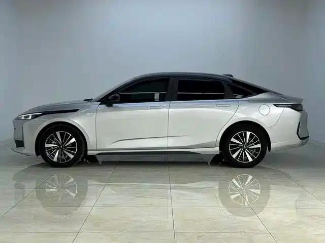 Changan Qiyuan A05 2024 Model - Truly Delicious Edition 70 Superior Type — миниатюра 16
