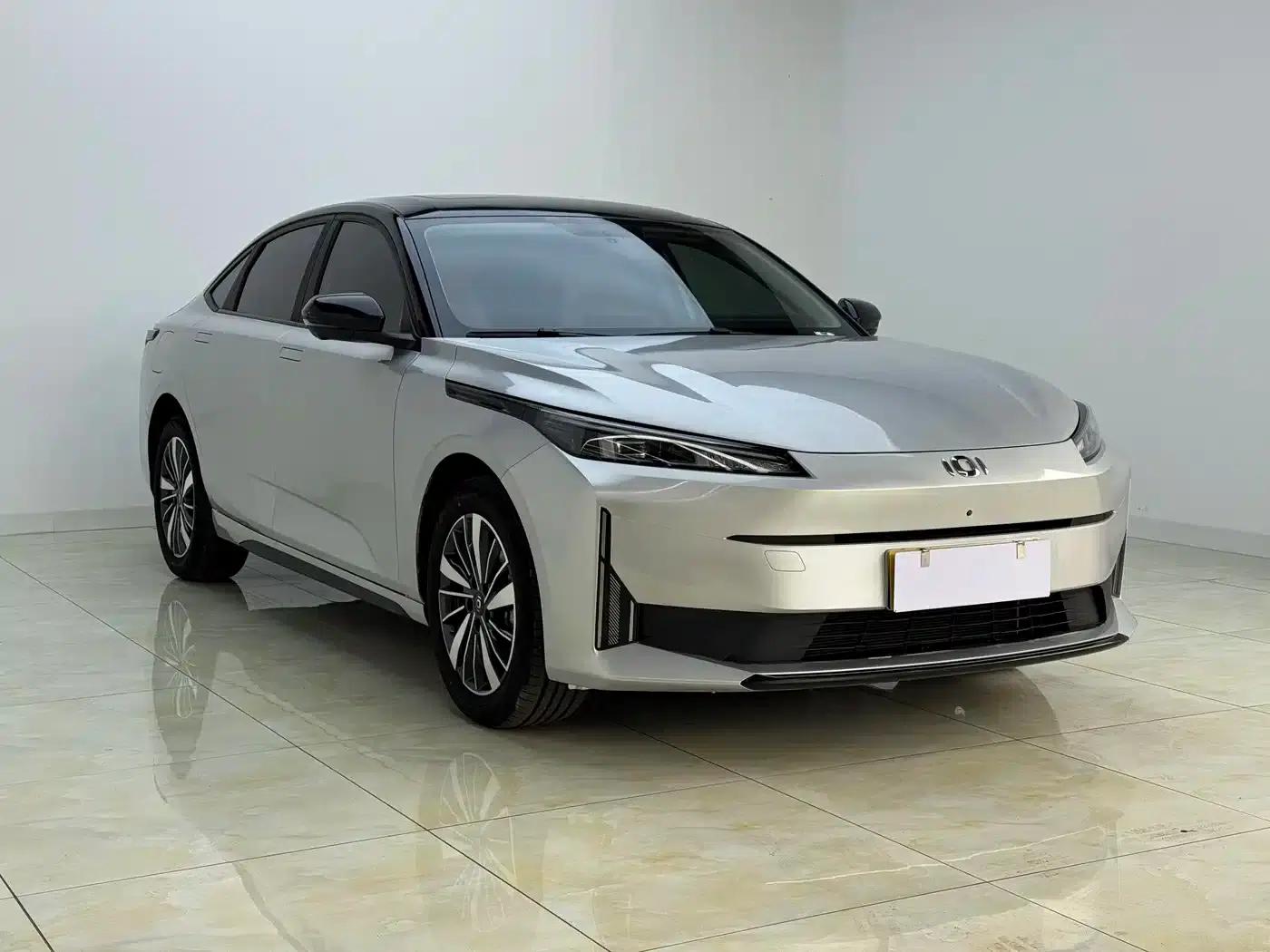 Changan Qiyuan A05 2024 Model - Truly Delicious Edition 70 Superior Type — миниатюра 3