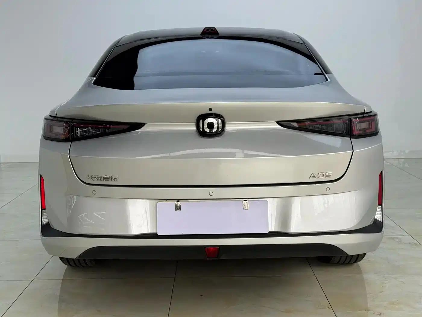Changan Qiyuan A05 2024 Model - Truly Delicious Edition 70 Superior Type — миниатюра 5