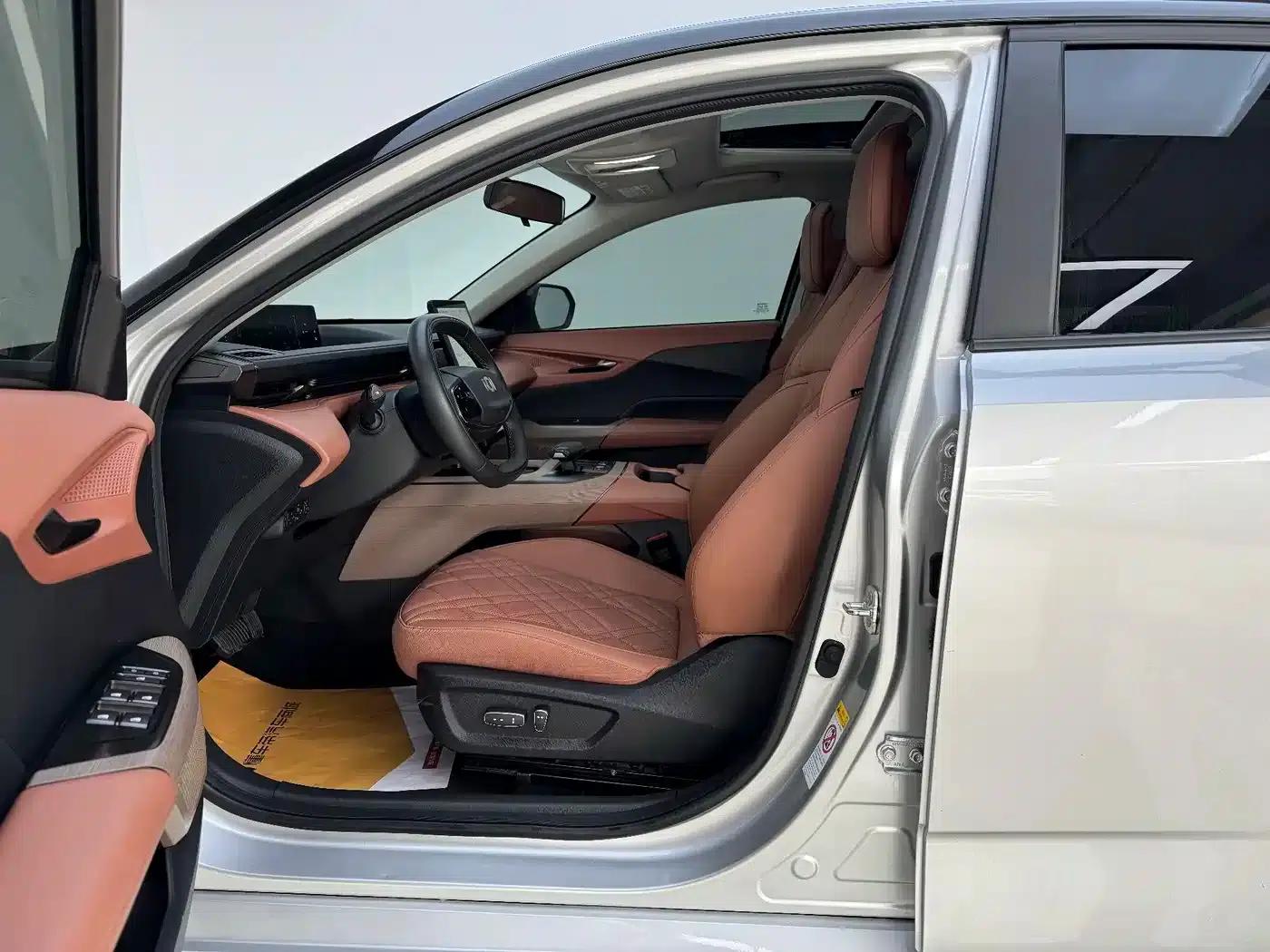 Changan Qiyuan A05 2024 Model - Truly Delicious Edition 70 Superior Type — миниатюра 8