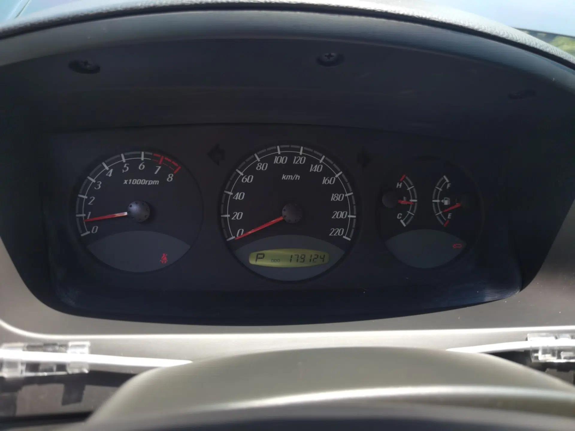 Roewe W5 2013 1.8T 4WD Automatic High-End Model — миниатюра 12
