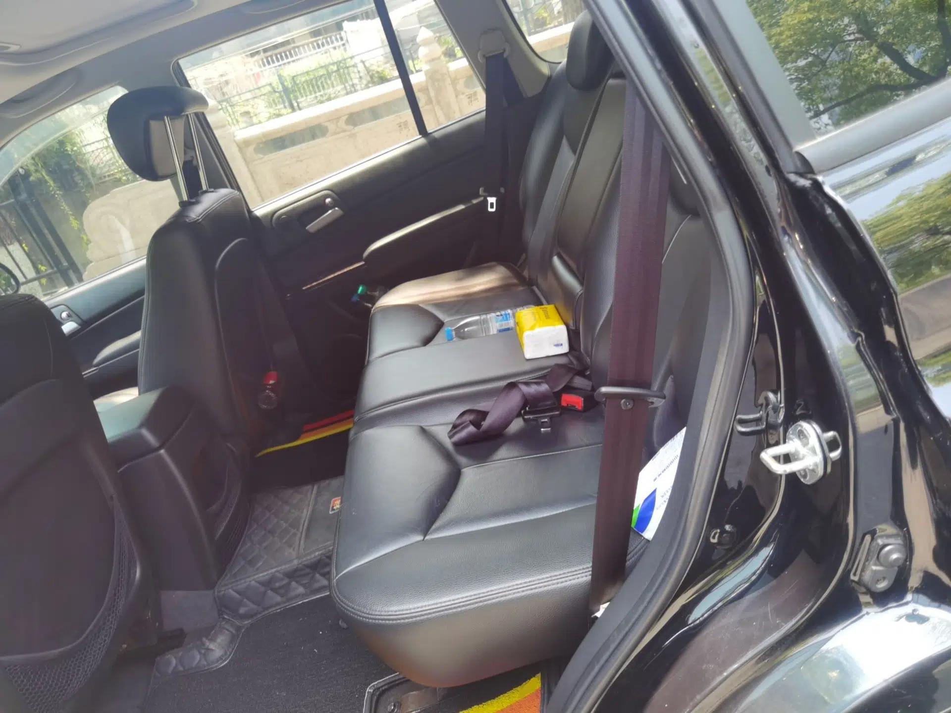 Roewe W5 2013 1.8T 4WD Automatic High-End Model — миниатюра 18