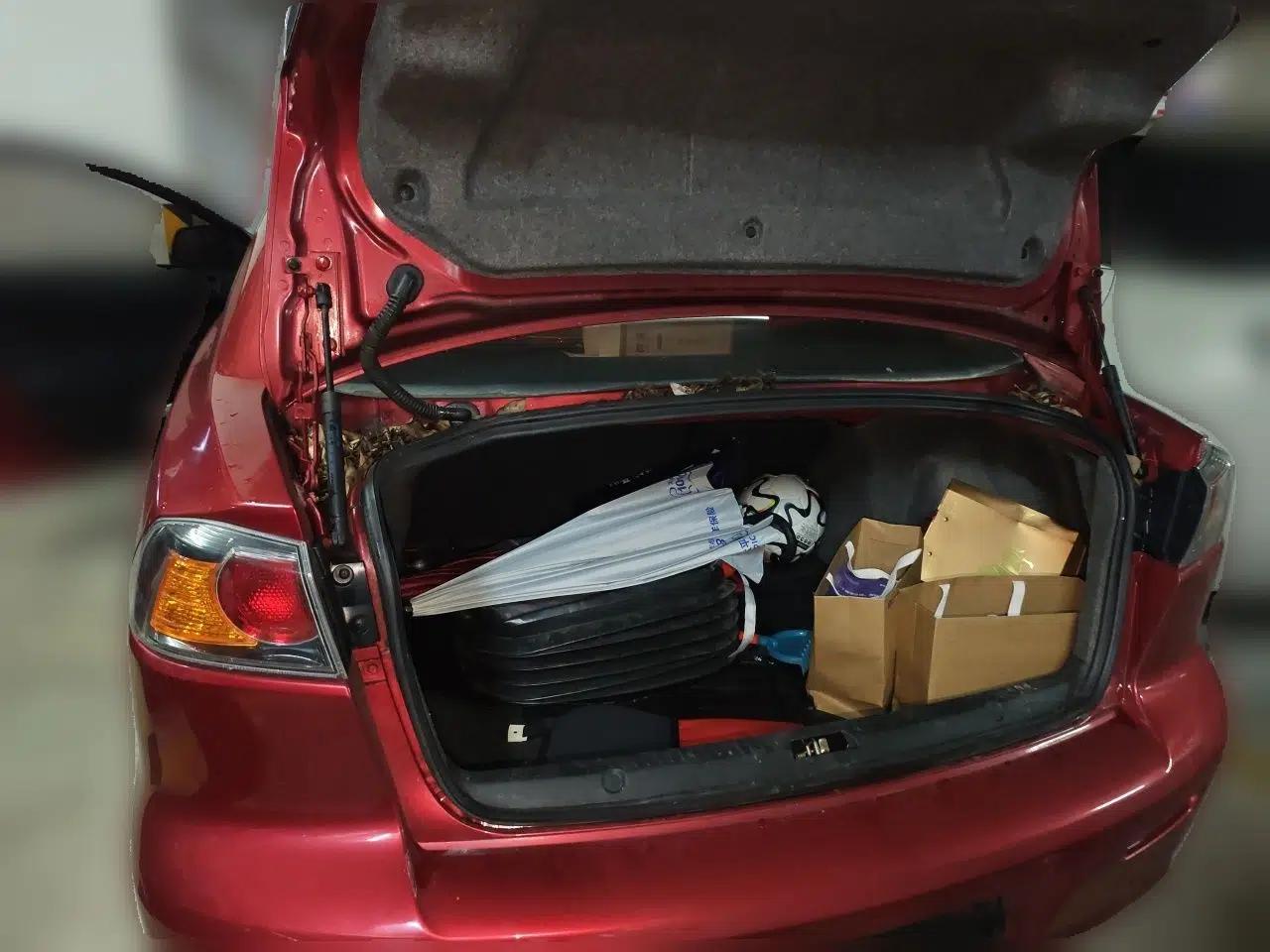 Mitsubishi Lancer EX 2012 Chasing Edition 1.8L CVT Luxury Model — миниатюра 20