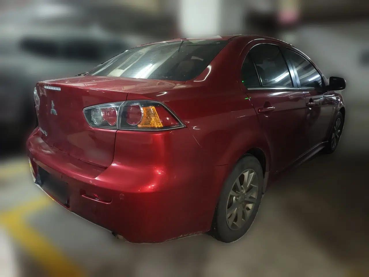 Mitsubishi Lancer EX 2012 Chasing Edition 1.8L CVT Luxury Model — миниатюра 6