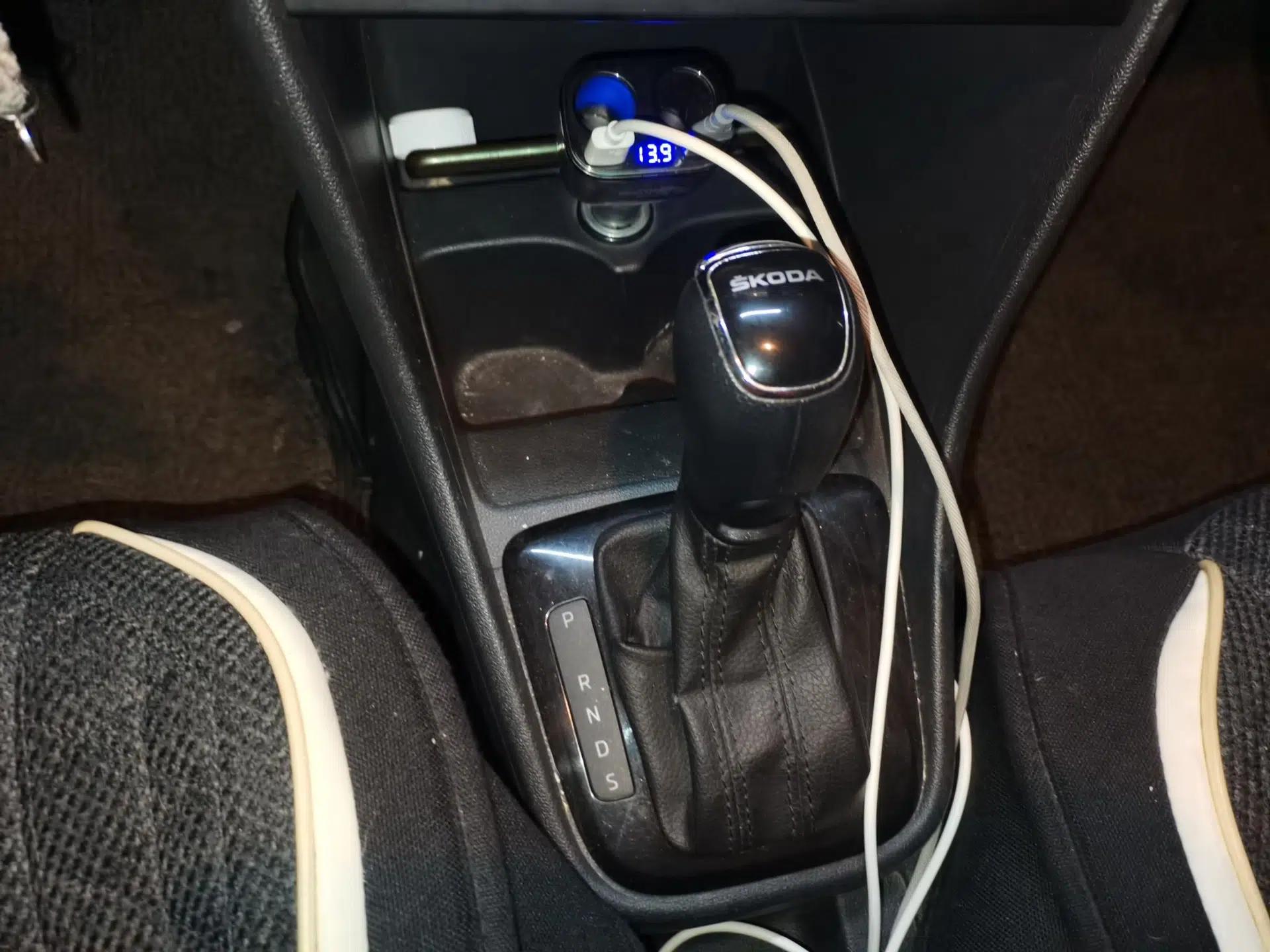 Skoda Rapid Spaceback 2016 Revised Version 1.6L Automatic Front-Drive Edition — миниатюра 15