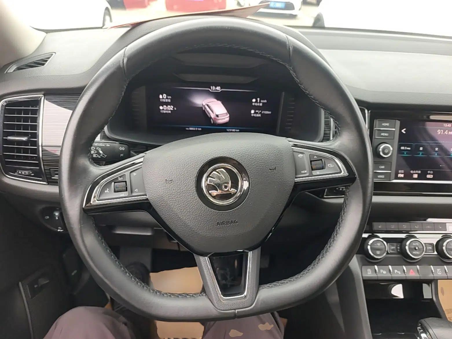 Skoda Kodiaq GT 2019 TSI330 Two-Wheel-Drive Luxury Edition China VI Standard — миниатюра 14