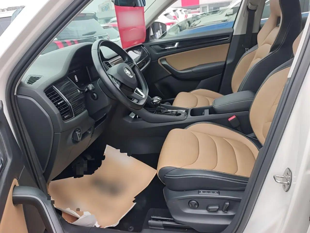 Skoda Kodiaq GT 2019 TSI330 Two-Wheel-Drive Luxury Edition China VI Standard — миниатюра 18
