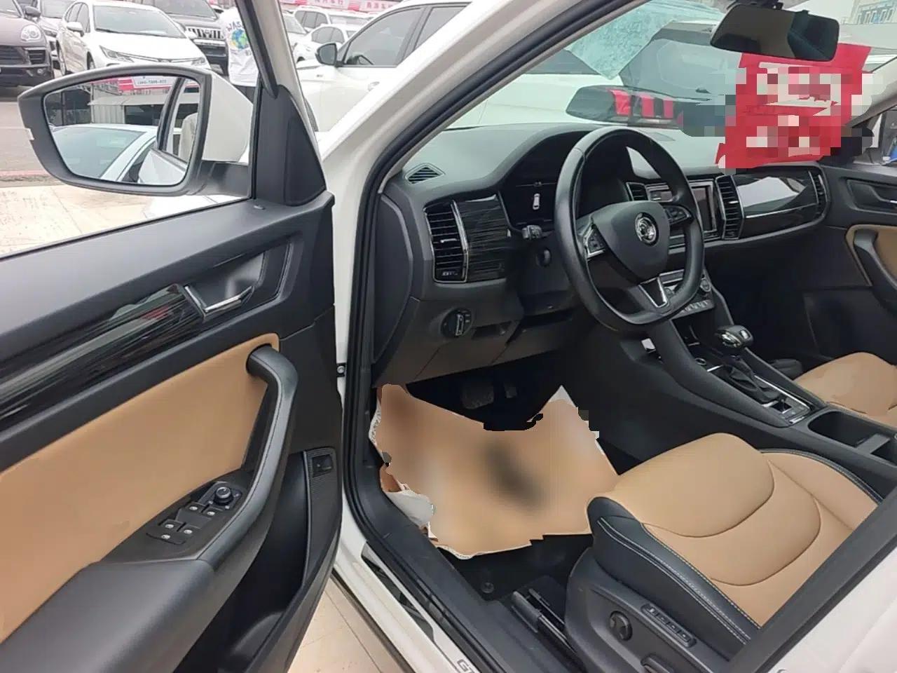Skoda Kodiaq GT 2019 TSI330 Two-Wheel-Drive Luxury Edition China VI Standard — миниатюра 19